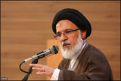 تمام هجوم شیاطین برای جداکردن مردم از وادی ولایت است