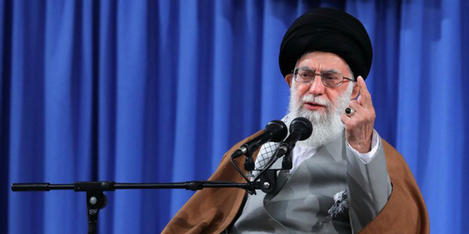 رهبر انقلاب : محکوم نکردن این جرم بزرگ به بهانه آزادی بیان، عوام فریبی است