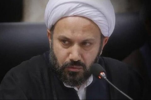 مدیر ترویج پژوهش حوزه‌های علمیه مطرح کرد: آخوند خراسانی همانند خادم و کارگر ساده به طلبه خدمت می کرد