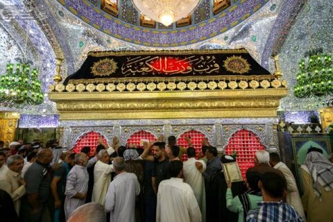 تصاویر/ حرم حضرت امیرالمومنین (ع) سیاهپوش شب ضربت خوردن آن حضرت